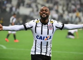 Jô posta foto ao lado de Vagner Love e corintianos pedem a sua contratação