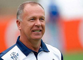 Mano Menezes vai tentar convencer Rafinha de ficar no Cruzeiro