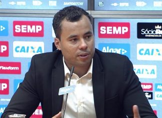 Aceita de volta? Jair se declara ao Botafogo em coletiva do Santos