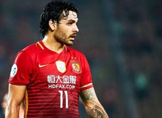 Cabe no seu time? Ricardo Goulart tenta voltar ao futebol brasileiro