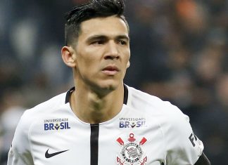 Adeus, Timão? Corinthians ainda espera resposta de Balbuena