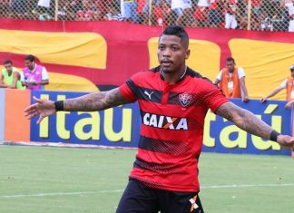Vai pintar no Brasil? Clubes querem a contratação de Marinho
